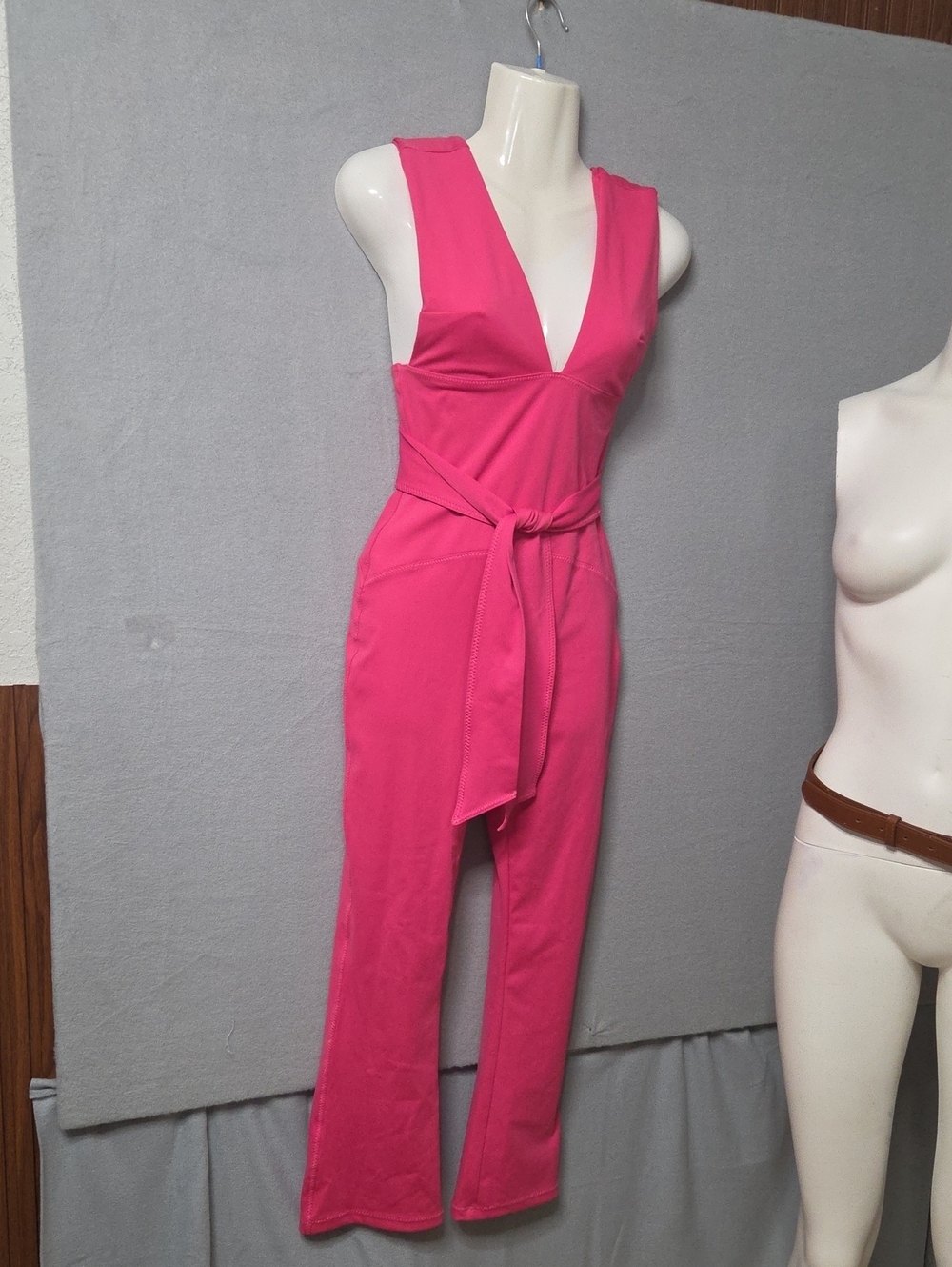 FP Movement by Free People Sleeveless V-Neck Pink Jumpsuit with Waist Tie Xsmall